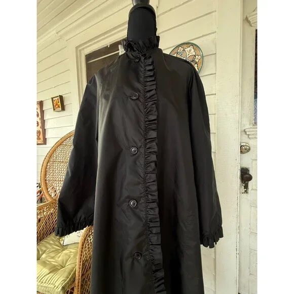 Vintage 70's The Totes Nylon Rain Coat Black Ruffled Collar Sleeves Gothic Size - Picture 11 of 16